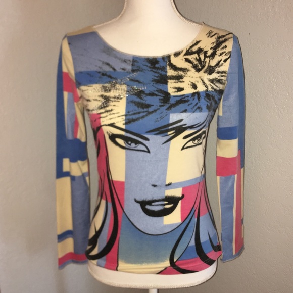 Custo Barcelona Tops - NWOT! Custo Barcelona Long Sleeve Crewneck Tee